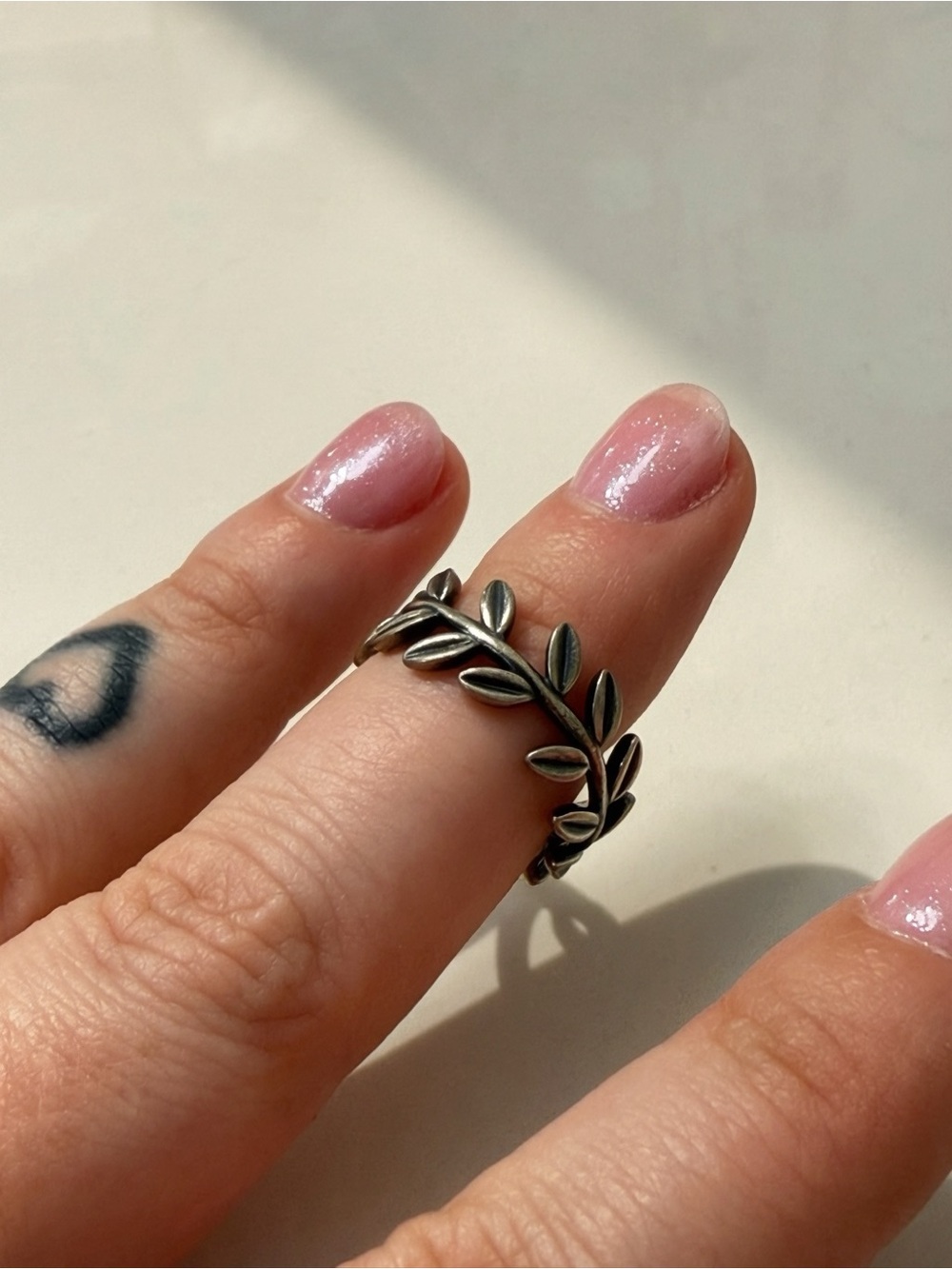 Retired Pandora Laurel Wreath Ring - Size 7